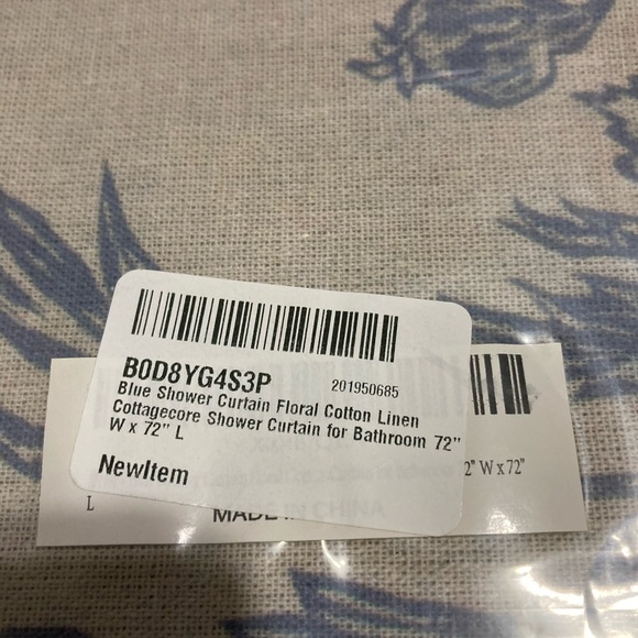 NWTS Floral Linen Shower Curtain - Picture 2 of 3